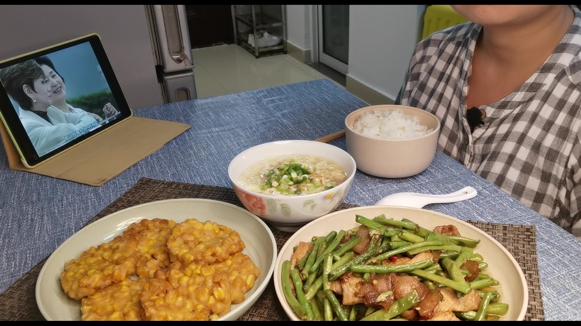 鸡蛋羹失败了,就当鸡蛋花吃吧